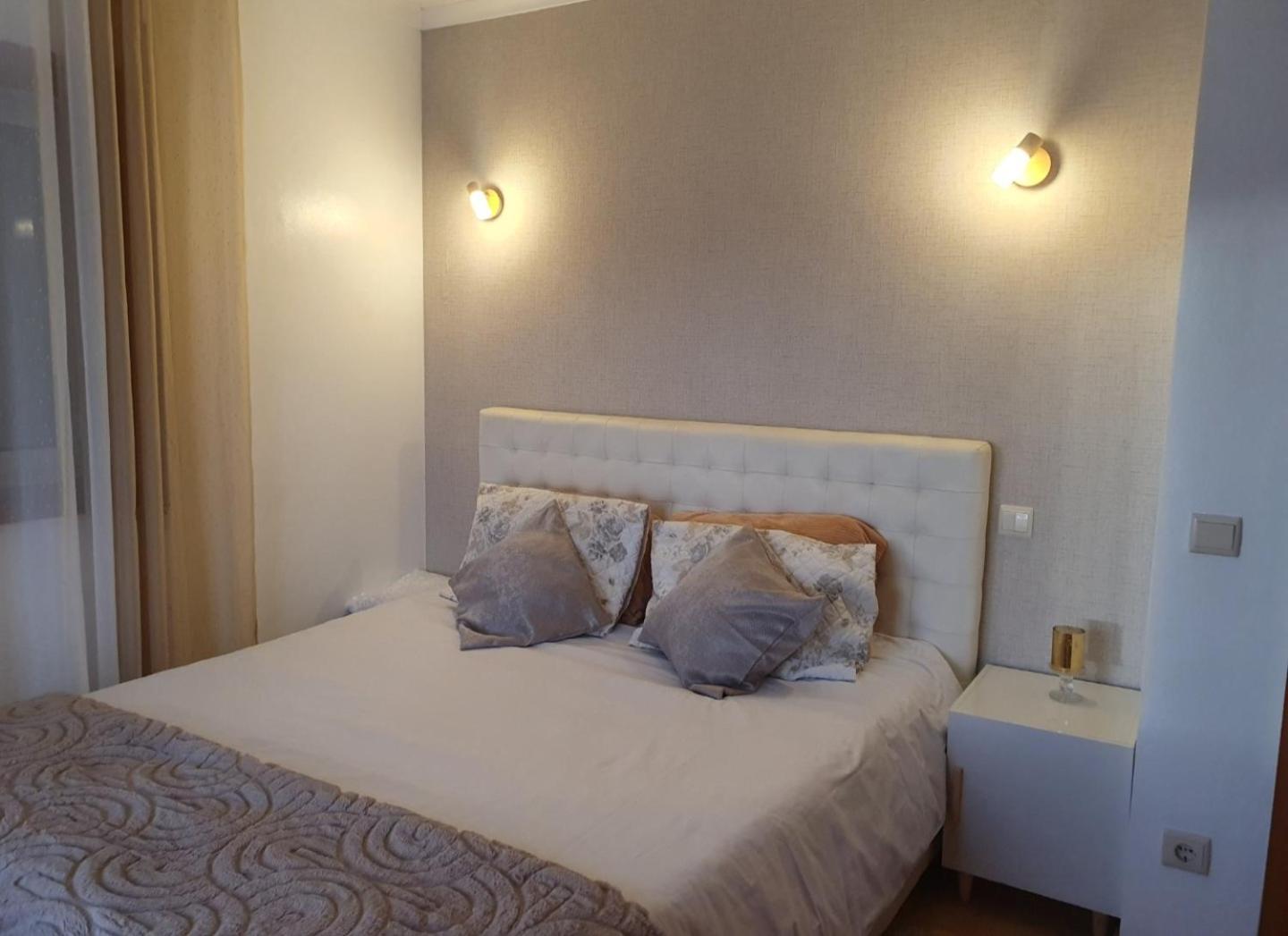 Grace House Apartment Belinho ภายนอก รูปภาพ